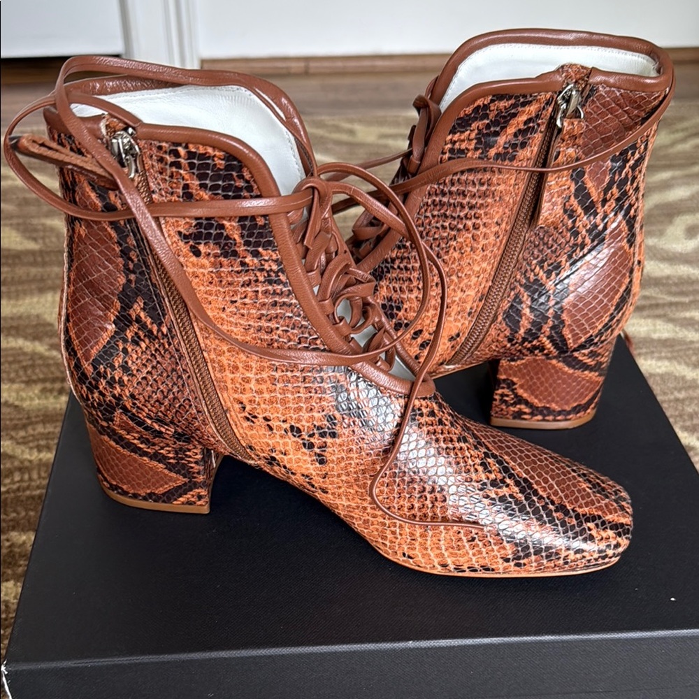 Daniella Shevel Cleo Snake Boots 38.5 New